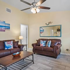 Little Cayman Close to Port Aransas Beach