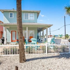 Endless Summer Village Walk