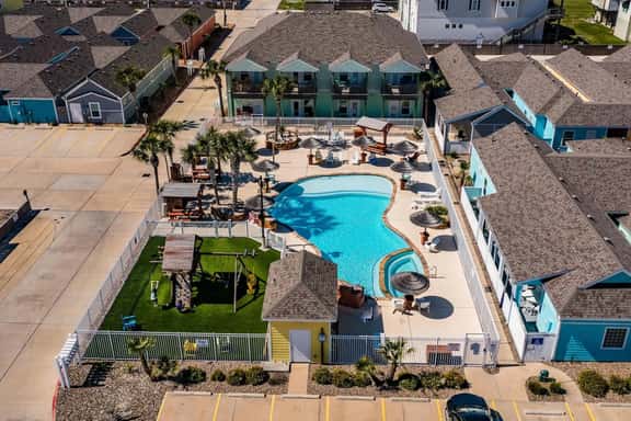 Island Time With Tiki Style Cabana - Image 1