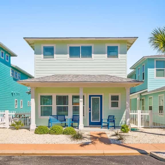 Barefoot Bungalow, 2 Heated Pools, gated community - Image 1