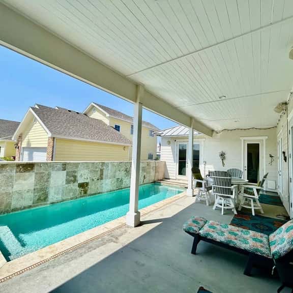 Sun Of A Beach With Private Pool - Image 1