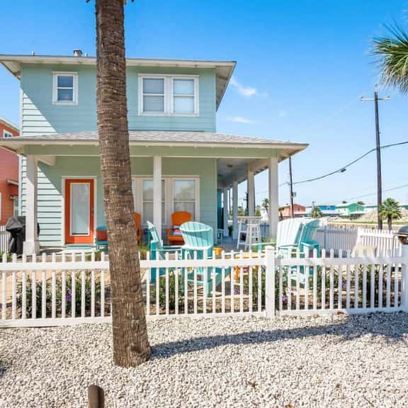Endless Summer Village Walk - Image 1