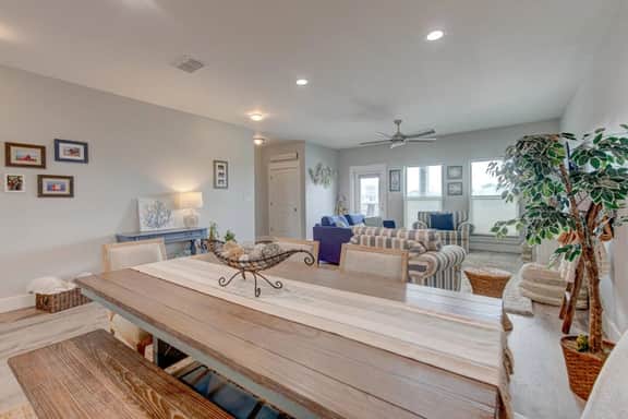 Beach Life Community Pools and Hot Tubs - Image 5