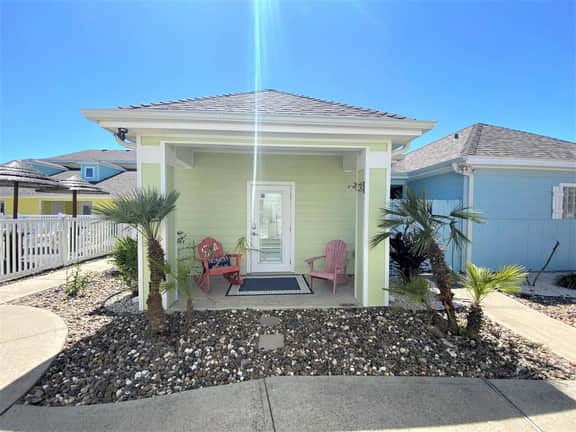 Island Time With Tiki Style Cabana - Image 2
