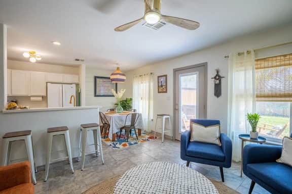 AK Getaway Too - Image 3